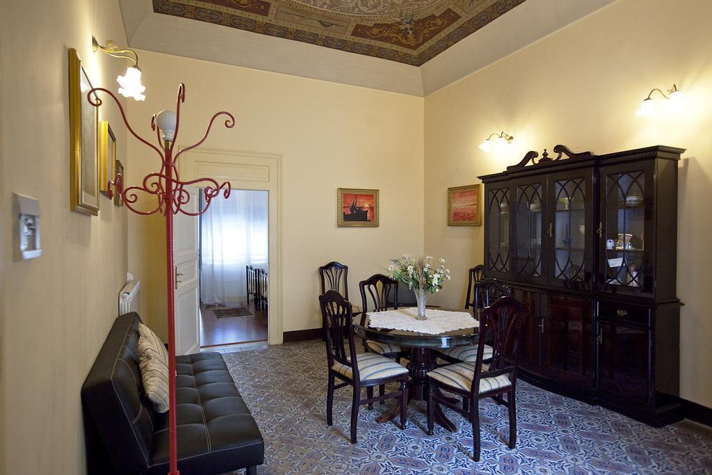 Casa Signorile Trapani Exterior foto